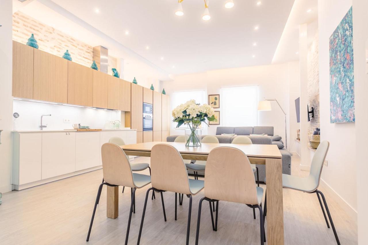 Espectacular Casa De 6 Dormitorios, 7 Banos Y 2 Terrazas Σεβίλλη Εξωτερικό φωτογραφία