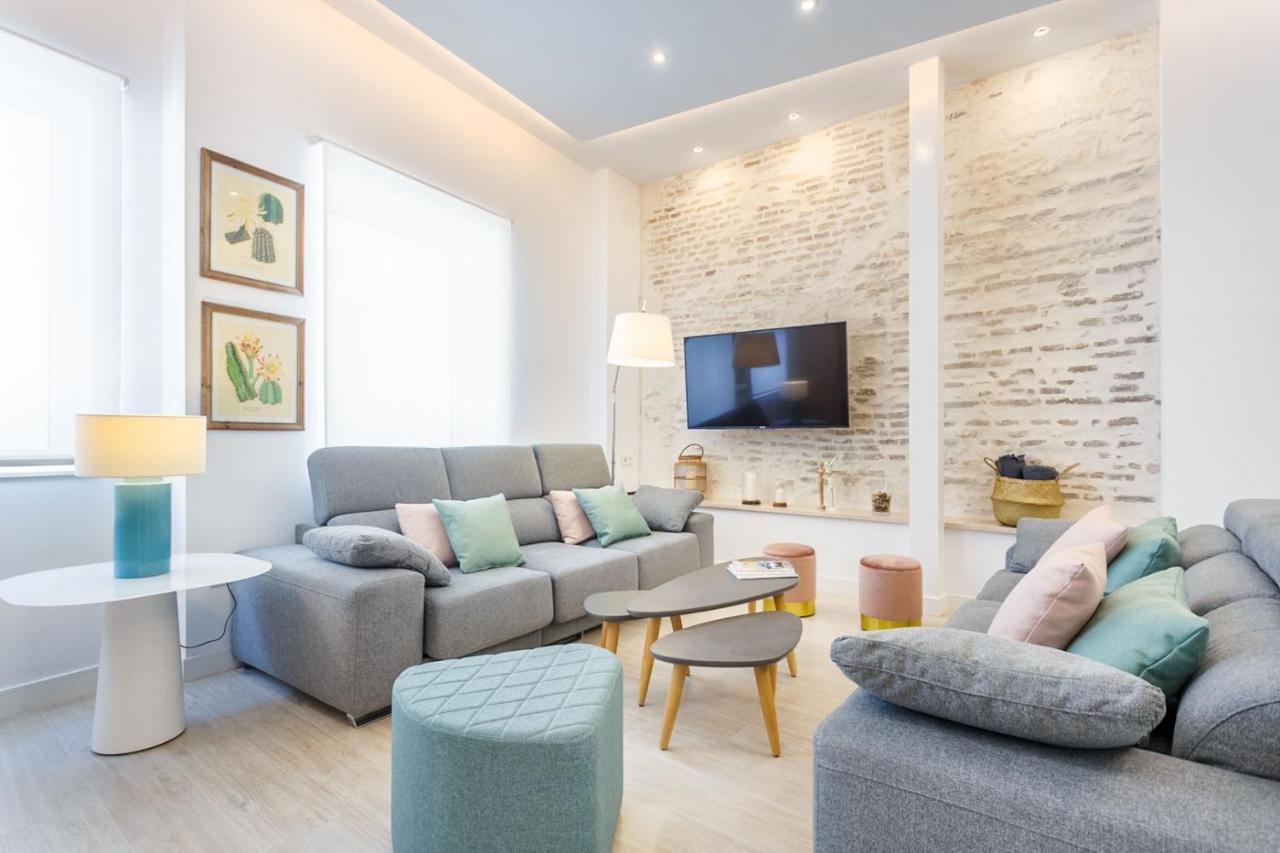 Espectacular Casa De 6 Dormitorios, 7 Banos Y 2 Terrazas Σεβίλλη Εξωτερικό φωτογραφία