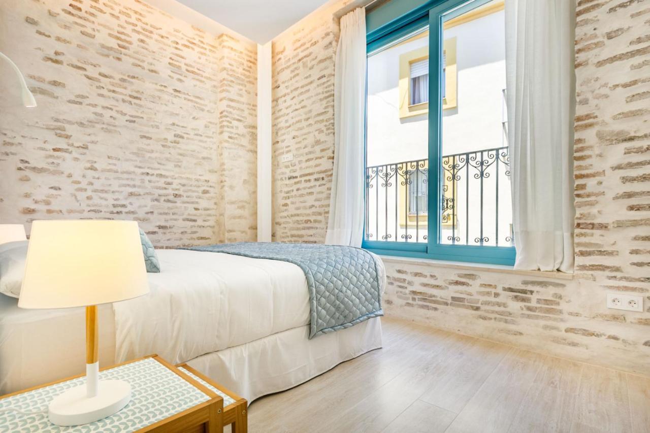 Espectacular Casa De 6 Dormitorios, 7 Banos Y 2 Terrazas Σεβίλλη Εξωτερικό φωτογραφία
